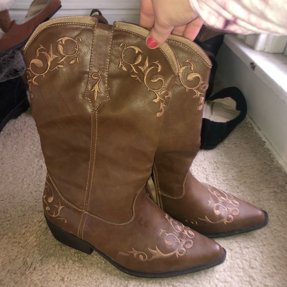 Boots nwot